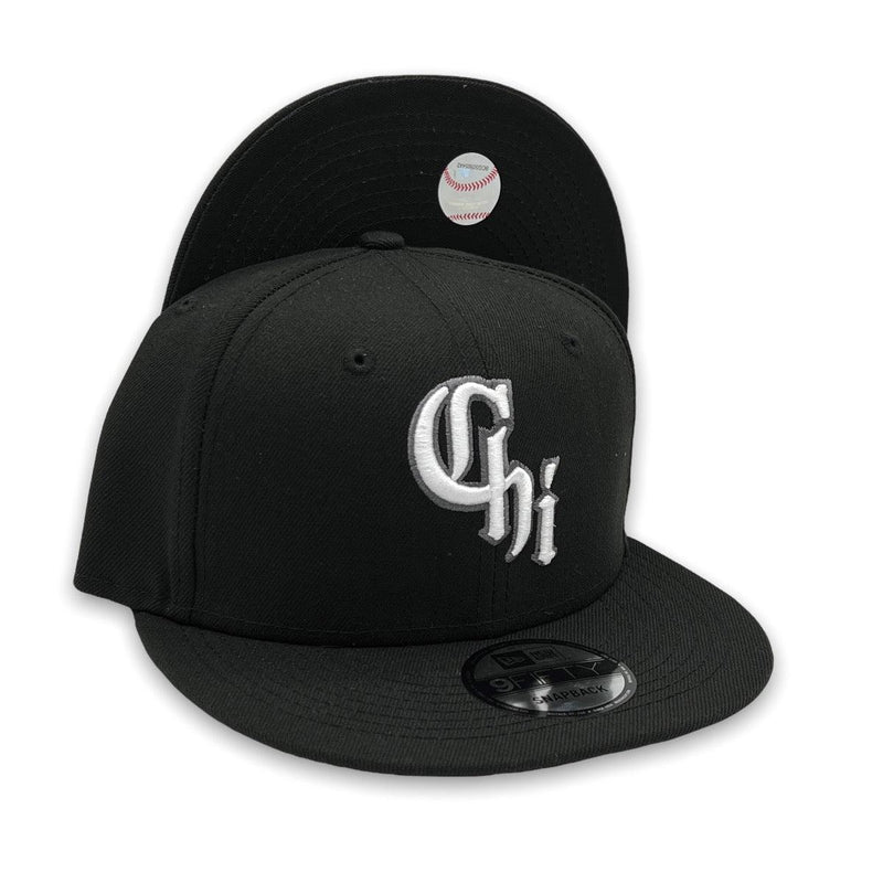 New Era Chicago White Sox Black White 9Fifty 950 Patch Snapback Cap Hat