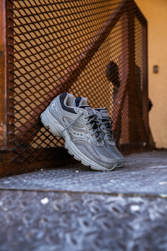 Mens Saucony Progrid Omni 9 (Grey/Gris)