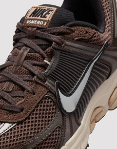Nike Zoom Vomero 5 "Baroque Brown/Chrome/Lt Orewood Brn/Hemp"