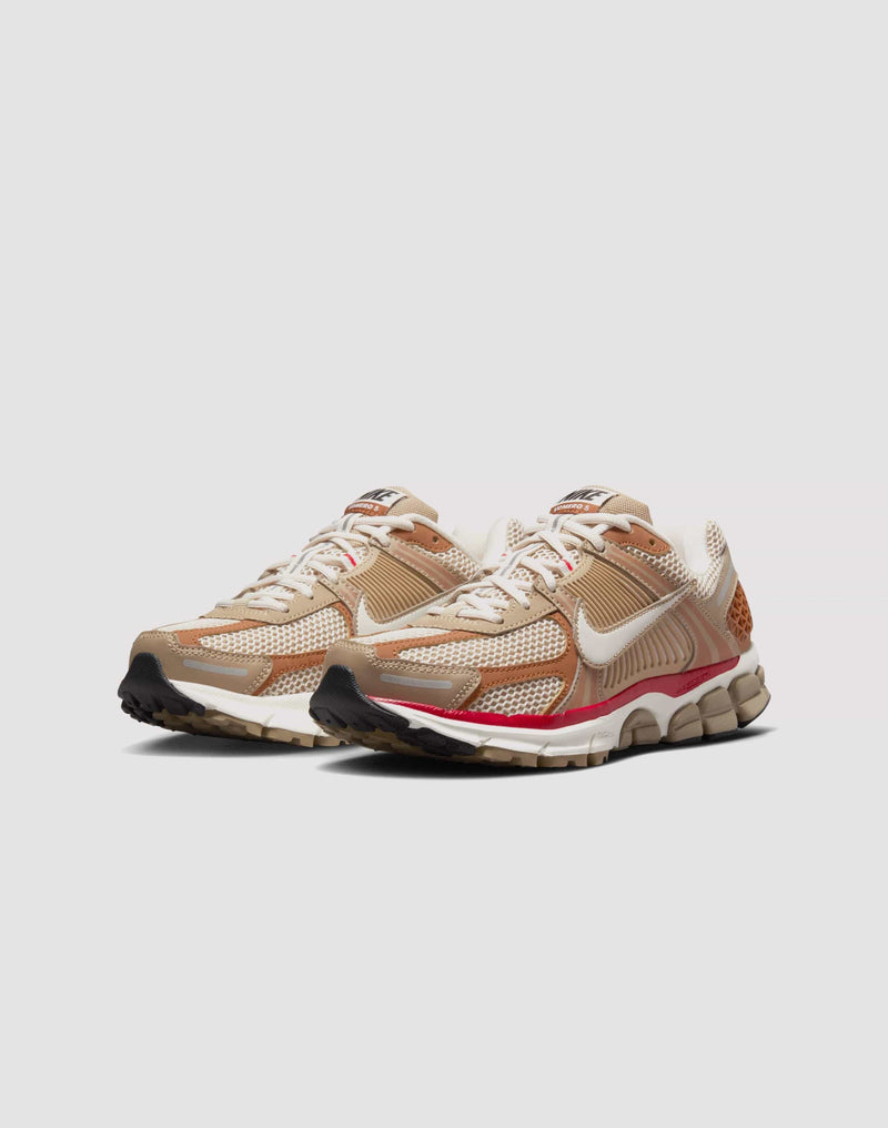 Nike Zoom Vomero 5 