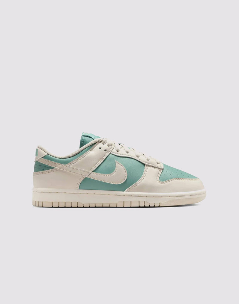 Nike Dunk Low Next Nature