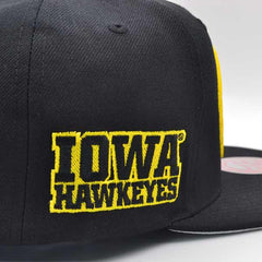 Mitchell And Ness Iowa Hawkeyes NCAA Black Yellow Gray Patch Snapback Cap Hat