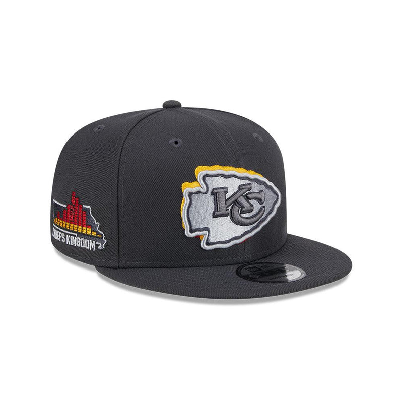 New Era Kansas City Chiefs '24 Graphite White Red Blue 9Fifty 950 Patch Snapback