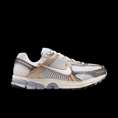 NIKE ZOOM VOMERO 5 PLATINUM TINT Silver Grey White Beige HJ7247-099 Sneaker