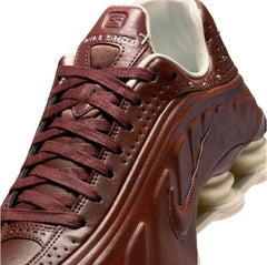 WMNS Nike Shox R4 (Dark Pony/Dark Pony/Pearl)