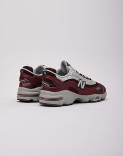 New Balance 1000