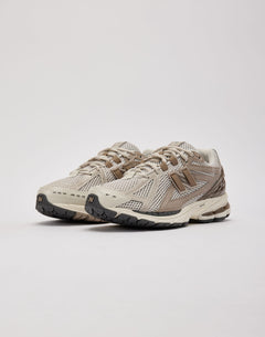 New Balance 1906R