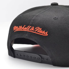 Mitchell And Ness NY Knicks HIGH LIGHT Black Neon Orange Patch Snapback Cap Hat