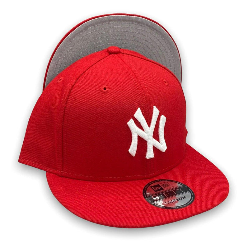 New Era New York Yankees Red White Grey 9Fifty 950 Patch Snapback Cap Hat