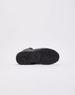 Nike Manoa Grade-School