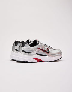 Nike Initiator