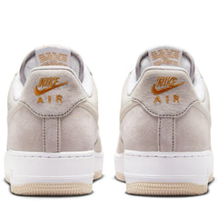 Nike Air Force 1 '07 College Grey Light Orewood Brown Gold IB3080-001 Sneaker