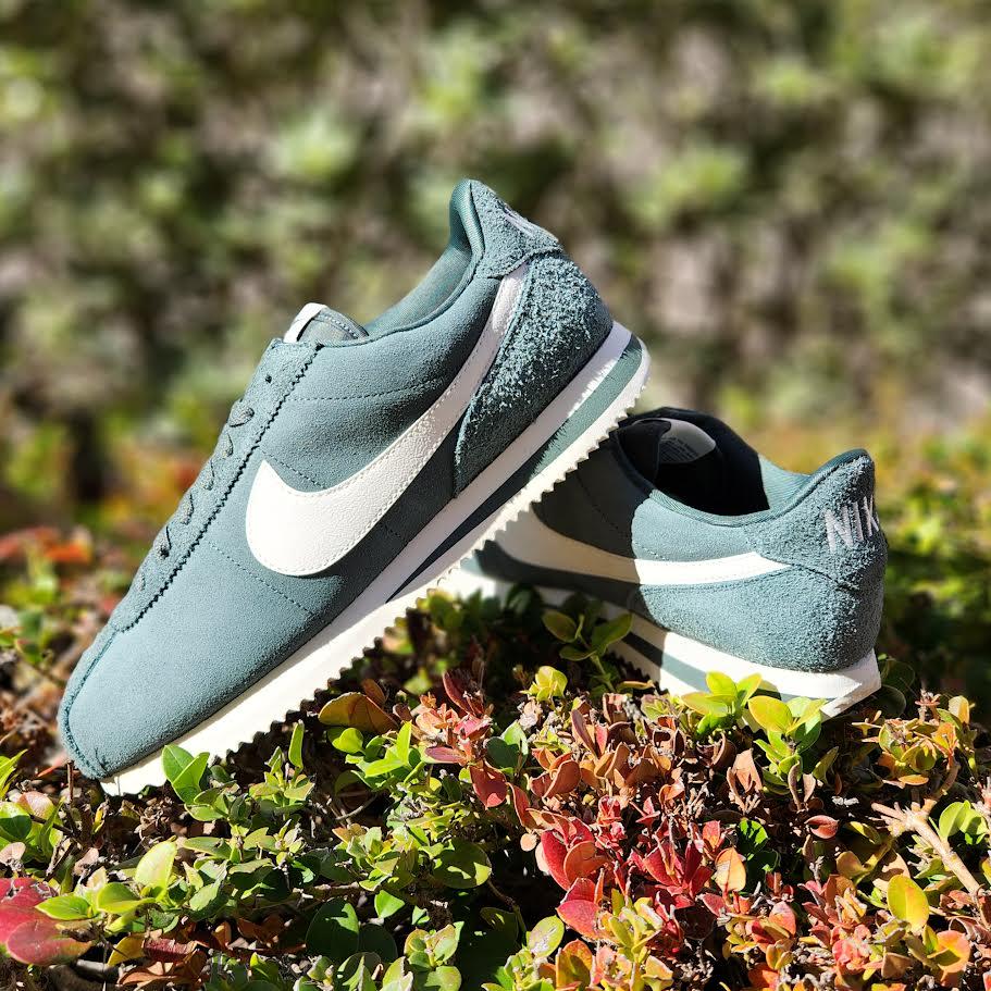 Nike Cortez VINTAGE GREEN Sail White Navy Blue FZ3594-338 Sneaker Shoe Trainers