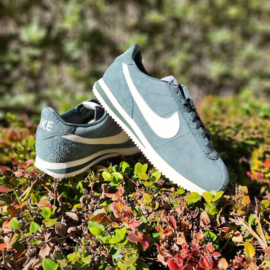 Nike Cortez VINTAGE GREEN Sail White Navy Blue FZ3594-338 Sneaker Shoe Trainers