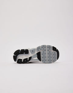 Nike Zoom Vomero 5 Grade-School