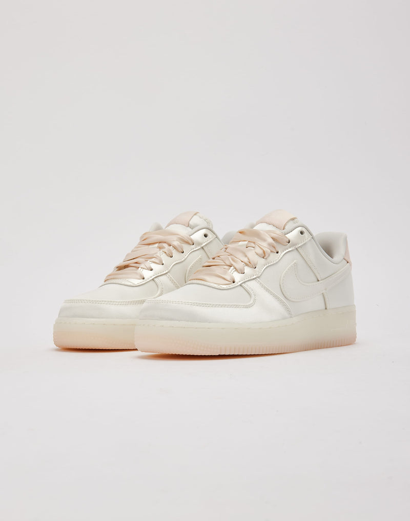 Nike Air Force 1 Low '07 LV8