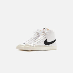 WMNS Nike Blazer Mid 77 Vintage White Black Sail NKCZ1055-100 Shoe Sneaker