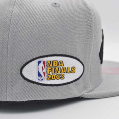 Mitchell And Ness San Antonio Spurs '03 NBA Finals Snapback Gray Black Snapback