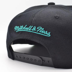 Mitchell And Ness San Antonio Spurs TEAM SCRIPT Black Teal Green Patch Snapback