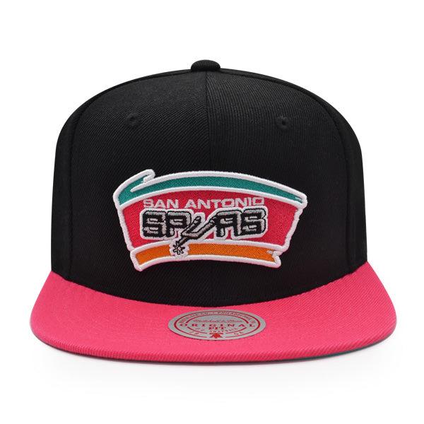 Mitchell And Ness San Antonio Spurs CLASSIC 2Tone Black Pink Teal Patch Snapback
