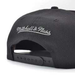 Mitchell And Ness San Antonio Spurs SWINGMAN POP Black White Gray Patch Snapback