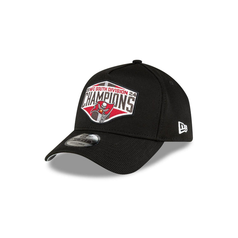 New Era Tampa Bay Buccaneers Black White Red Gray 9Forty 940 Patch Snapback Hat