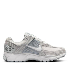 Wmns Nike Zoom Vomero 5 Pure Platinum Summit White HQ0458-001 Sneaker Trainer