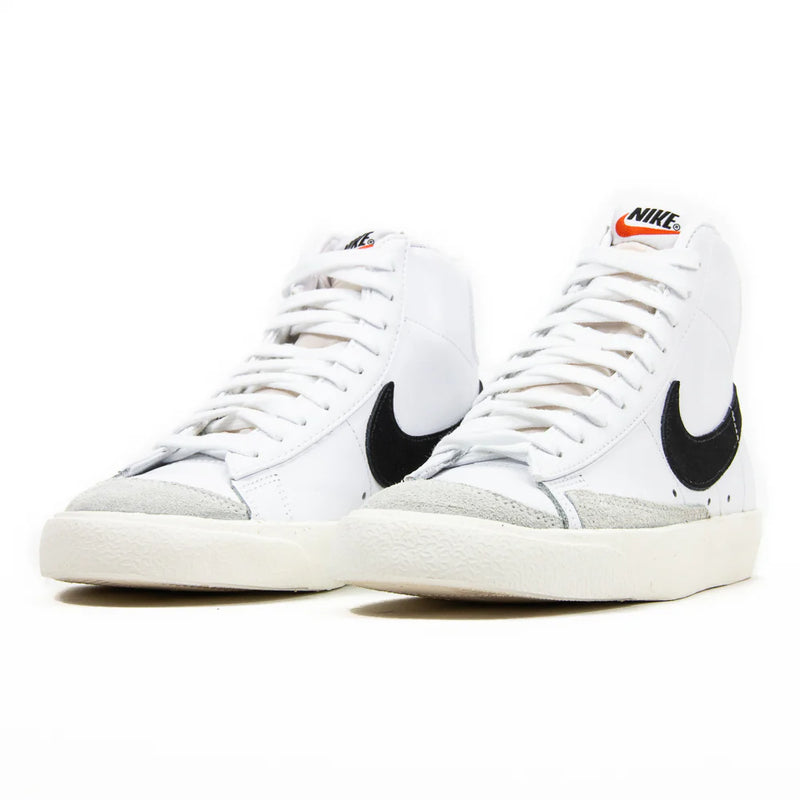 WMNS Nike Blazer Mid ‘77 White Black Sail Sneaker Shoe Trainer