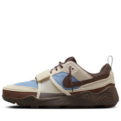 Travis Scott X Nike Zoom Field Jaxx - Leche Blue/Baroque Brown