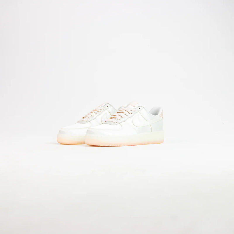WMNS Nike Air Force 1 ‘07 LV8 Sail Barely Orange White Sneaker Shoe Trainer