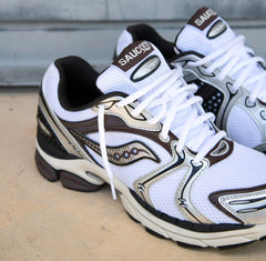Mens Saucony Progrid Triumph 4 (Silver/Chrome)