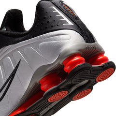 Shox R4 (Big Kid)