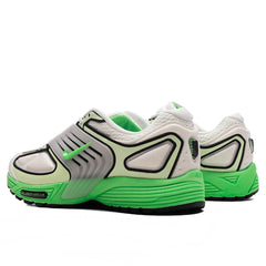 Air Pegasus Wave - Summit White/Green Strike/Barely Volt