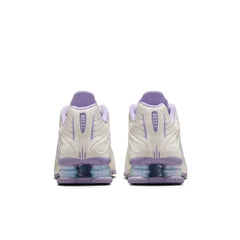 NIKE SHOX R4 GS – SOFT PEARL/CELESTINE BLUE-HYDRANGEAS