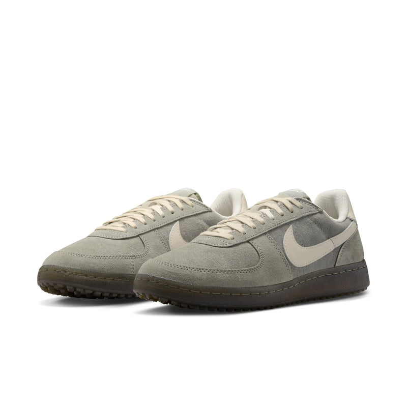 Nike Field General 
