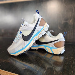 W Nike Zoom Vomero 5