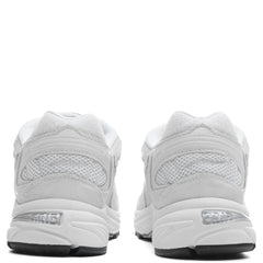 Grid Jazz 9 - White/Off White