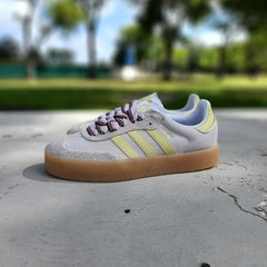 W adidas Samba