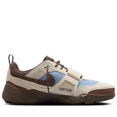 Travis Scott X Nike Zoom Field Jaxx - Leche Blue/Baroque Brown