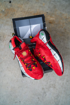 Reebok Power Rangers Zig Kinetica II (Vector Red)