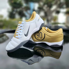 Nike Total 90 SP