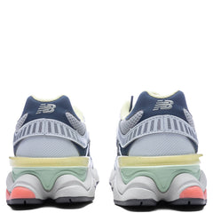 9060 - Ice Blue/Vintage Indigo/Silver Metallic