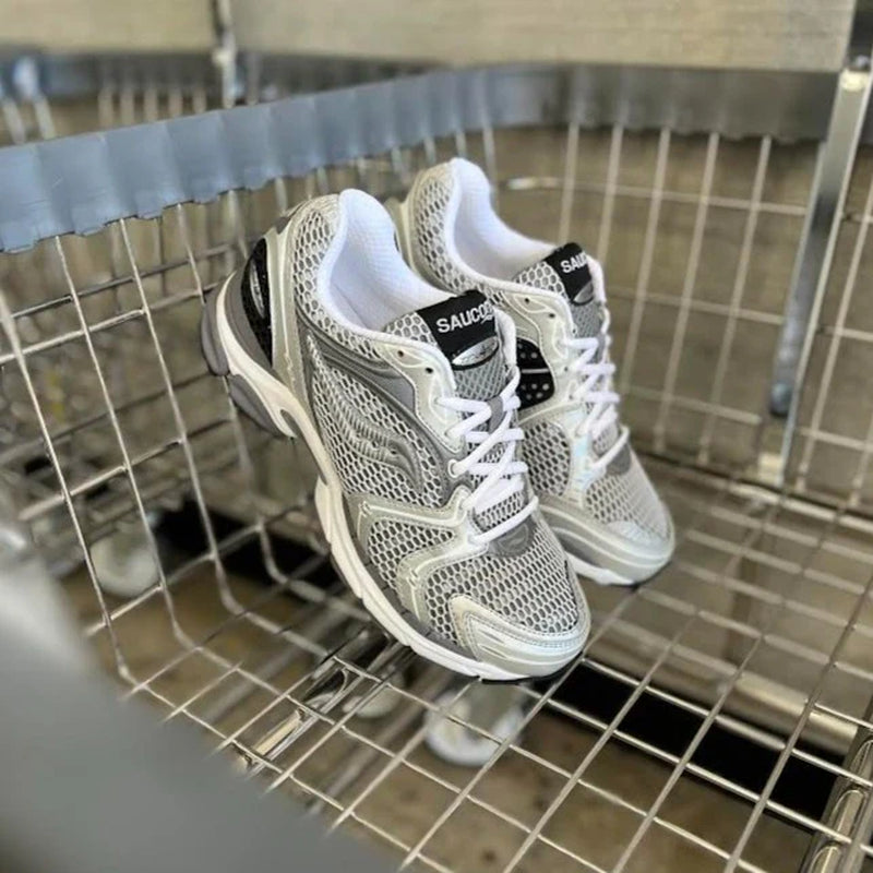 SAUCONY PROGRID TRIUMPH 4 GREY SILVER Sneaker Shoe Trainer