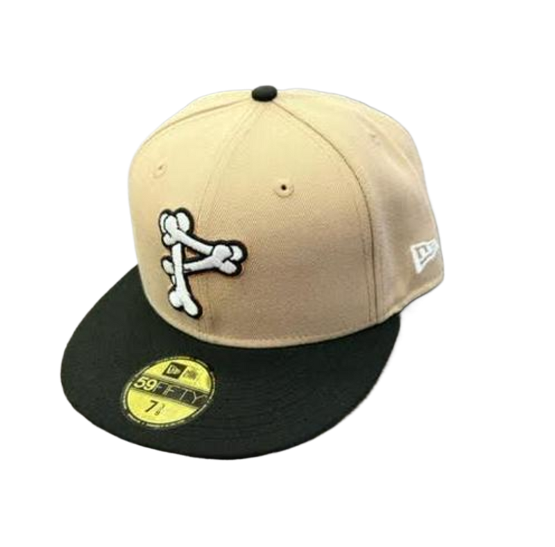 New Era Bone P Glow in the Dark Beige White Black 59Fifty 5950 Patch Fitted Hat