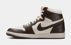 Air Jordan 1 Retro High OG Baroque Brown and Sail Womens Lifestyle Shoes (Baroque Brown/Light Madder Root/Sail)