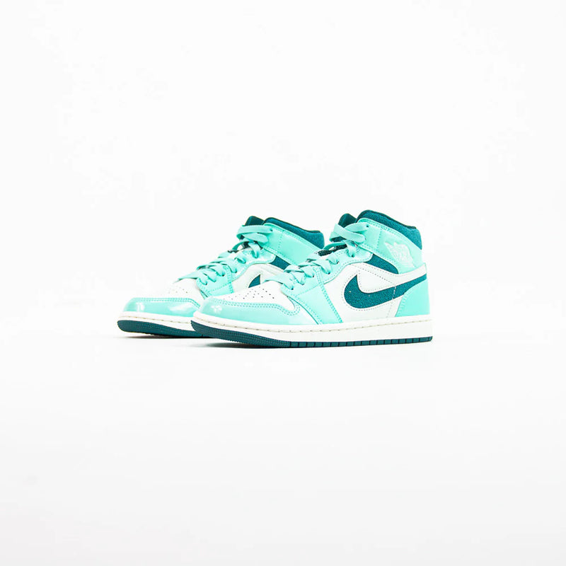 WMNS Nike Air Jordan 1 Mid SE Bleached Turq Sky J Teal Green White Sneaker Shoe Trainer