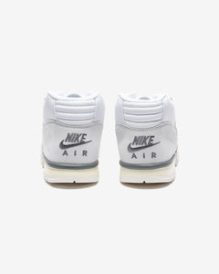 NIKE AIR TRAINER 1 - PHOTONDUST/ LTSMOKEGREY/ SMOKEGREY