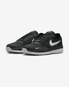 NIKE SB PS8 - BLACK/ WHITE