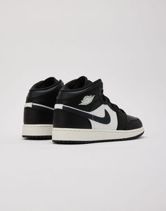 Jordan Air Jordan 1 Mid Grade-School