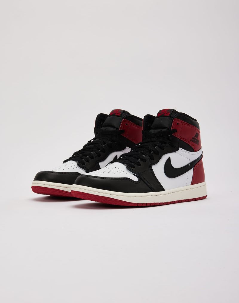Jordan Air Jordan 1 Retro High OG 'Black Toe Reimagined'